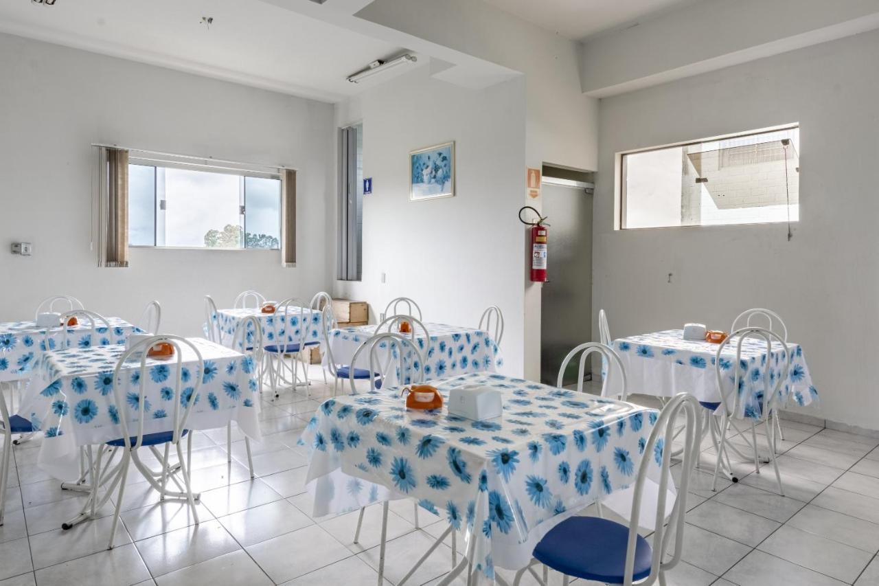 Oyo Passos Inn Hotel エクステリア 写真